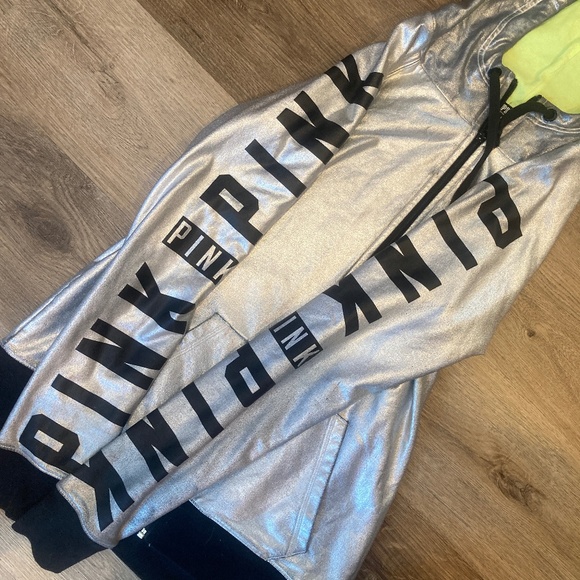 Limited Edition Victoria's Secret Pink Fashion Show Metallic Silver Hoodie S - Picture 4 of 5